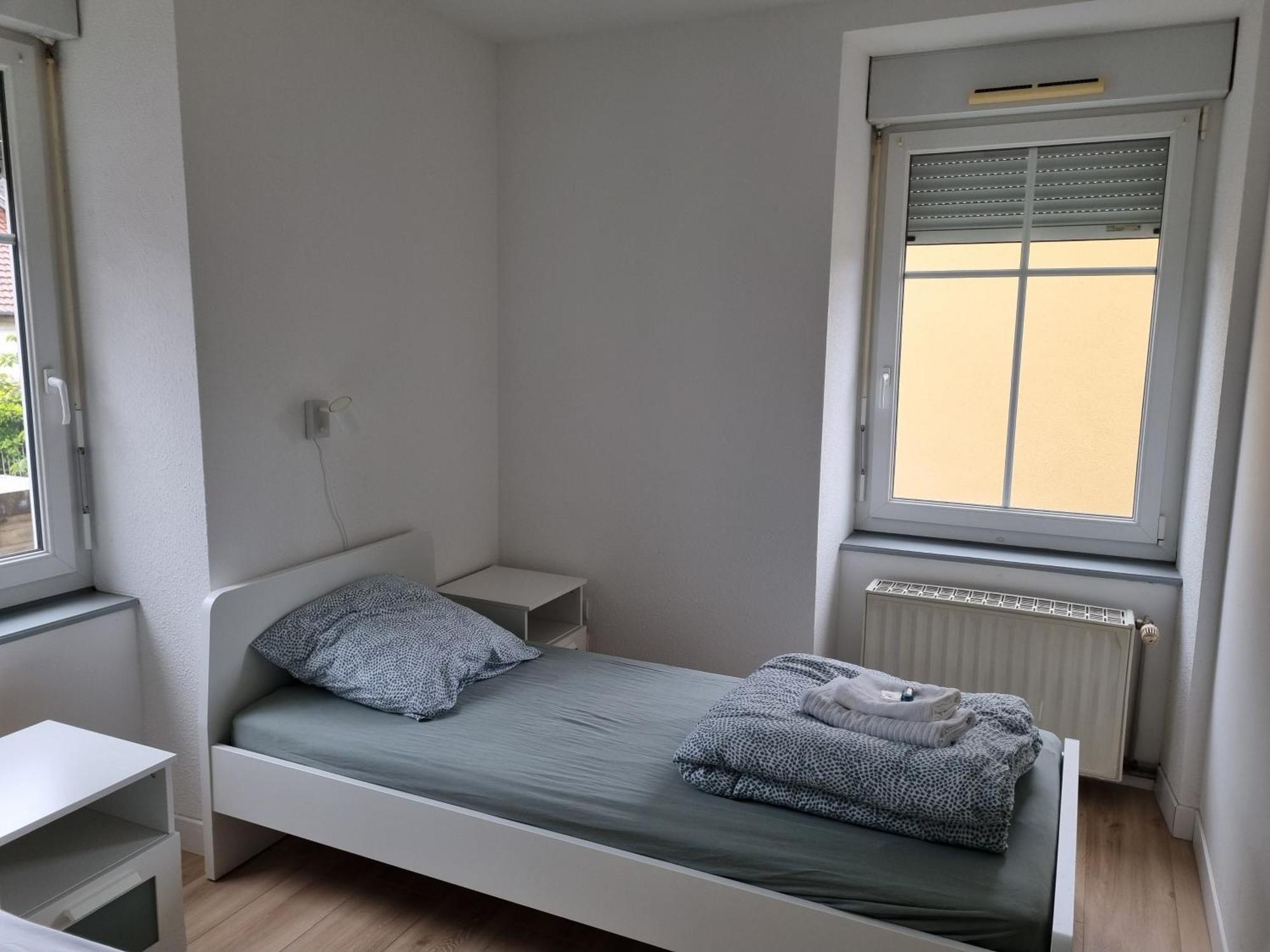Le Tournesol, Appartement T1 Bis Hericourt  Екстериор снимка
